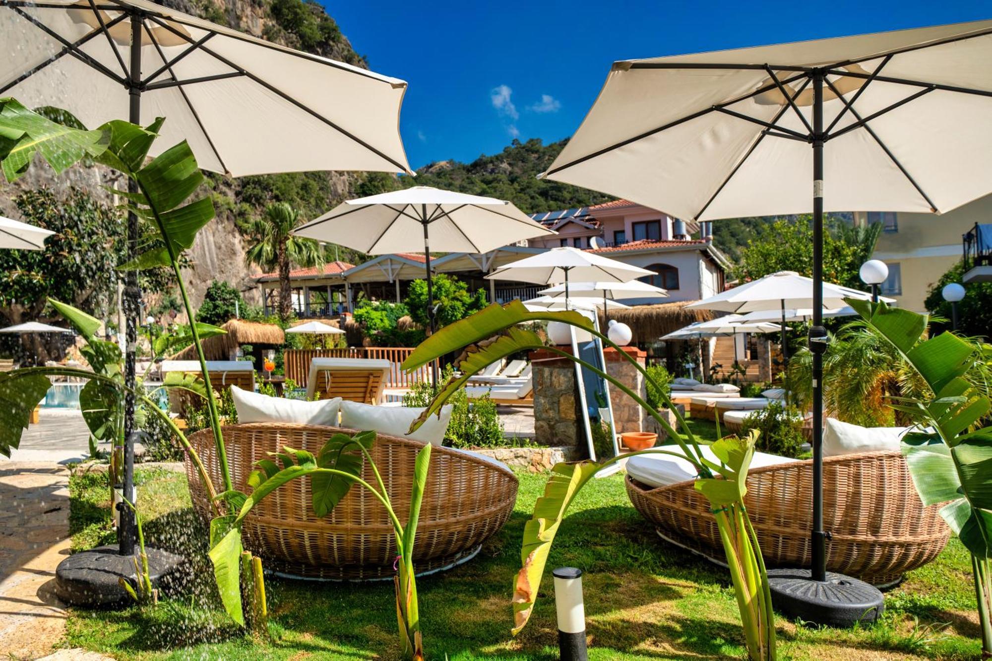 Hotel Ata Lagoon